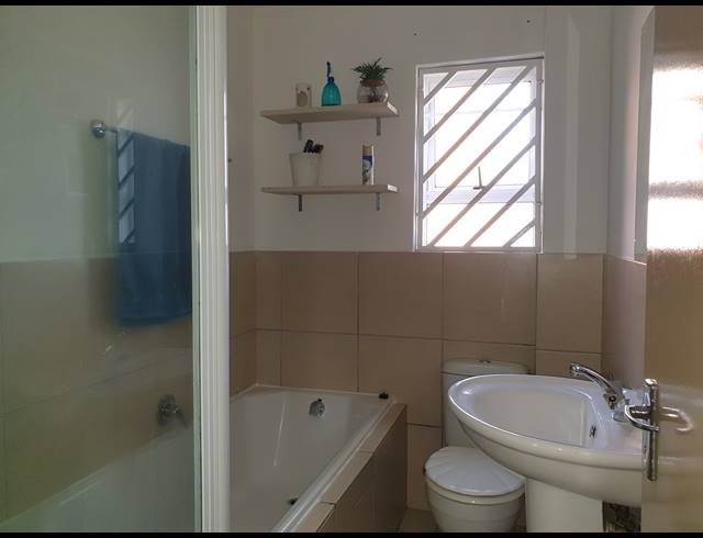 2 BEDROOM FLAT SOLD IN SIRROCCO'S